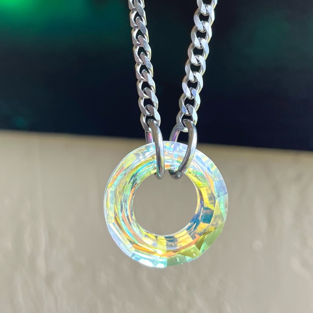 Rainbow Crystal necklace . Swarovski iridescent circle steel cuban chain choker - Picture 8 of 16
